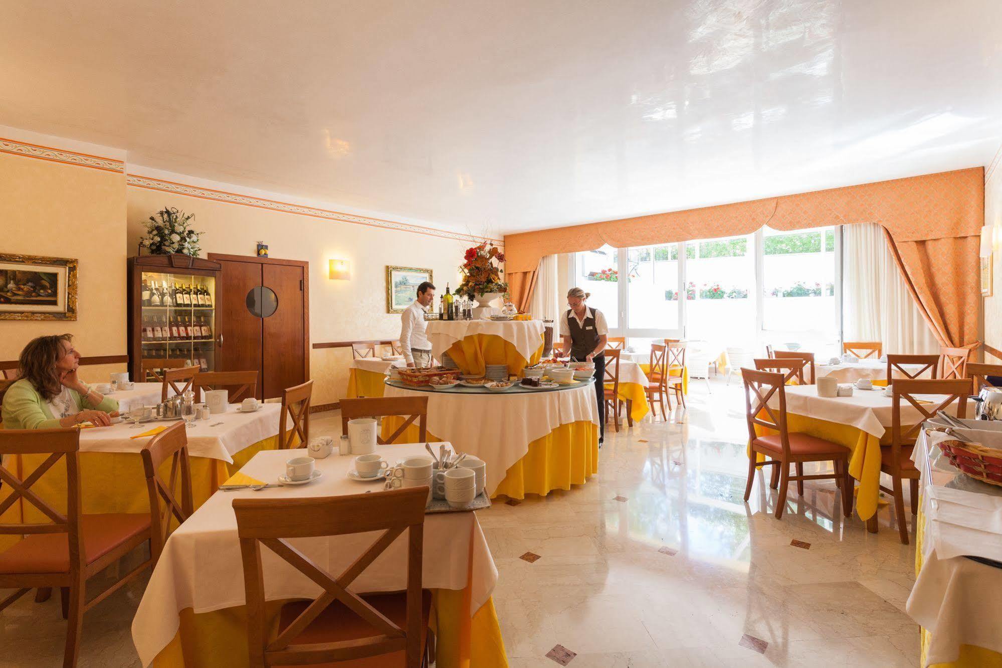 Hotel Gardenia & Villa Charme Adults Friendly 4Star Service Bardolino Ngoại thất bức ảnh