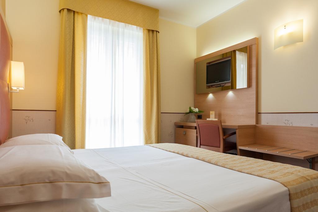 Hotel Gardenia & Villa Charme Adults Friendly 4Star Service Bardolino Ngoại thất bức ảnh
