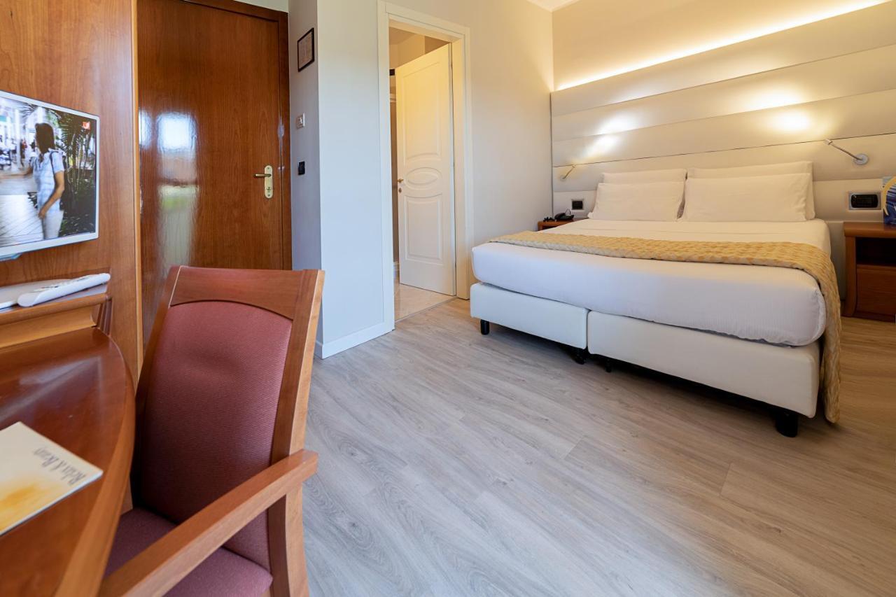 Hotel Gardenia & Villa Charme Adults Friendly 4Star Service Bardolino Ngoại thất bức ảnh