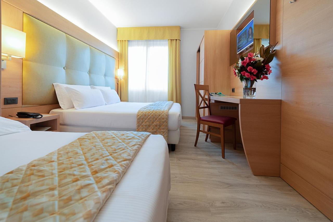 Hotel Gardenia & Villa Charme Adults Friendly 4Star Service Bardolino Ngoại thất bức ảnh